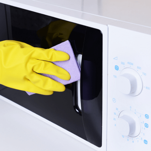 Keep Your Microwave Clean